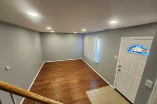 10923 S Vincennes Ave, Chicago, IL 60643 - Photo 3