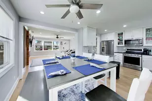 44 Cranbrook Dr, Des Plaines, IL 60016 - Photo 5