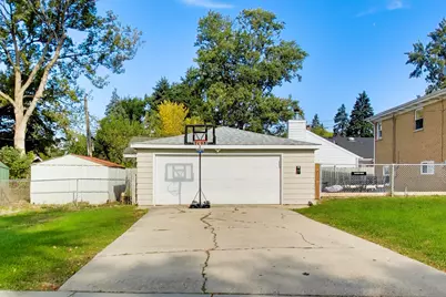 44 Cranbrook Drive, Des Plaines, IL 60016 - Photo 29