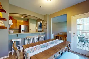 6052 Canterbury Ln, Hoffman Estates, IL 60192 - Photo 7