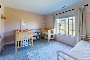 6052 Canterbury Ln, Hoffman Estates, IL 60192 - Photo 19