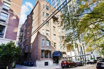 20 E Goethe Street #205, Chicago, IL 60610 - Photo 3