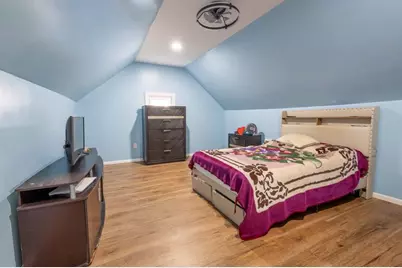 718 N Central Avenue, Rockford, IL 61101 - Photo 9