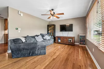 10009 NW Circle Drive, Richmond, IL 60071 - Photo 3