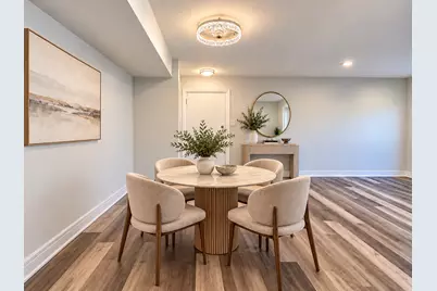 670 Hill Drive #5-109, Hoffman Estates, IL 60194 - Photo 7