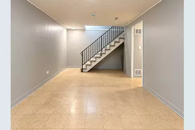 2568 Berkshire Court #2568, Waukegan, IL 60087 - Photo 21
