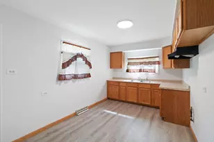 1848 W 163rd St, Markham, IL 60428 - Photo 7