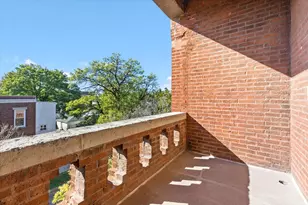 2900 N Troy St, Chicago, IL 60618 - Photo 17