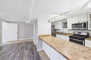 1427 W Winona St, Chicago, IL 60640 - Photo 3