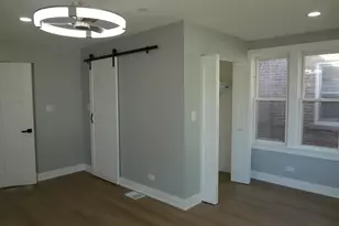8811 S Constance Ave, Chicago, IL 60617 - Photo 9