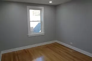 8811 S Constance Ave, Chicago, IL 60617 - Photo 11