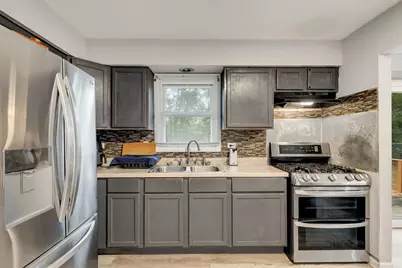 18811 Cicero Avenue, Country Club Hills, IL 60478 - Photo 5