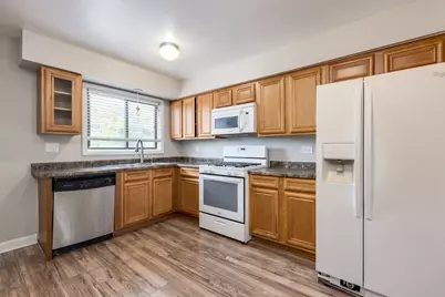 10429 Dearlove Road #4, Glenview, IL 60025 - Photo 9