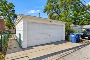 1783 Linden St, Des Plaines, IL 60018 - Photo 27