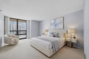 10 E Ontario St, Chicago, IL 60611 - Photo 9