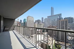 10 E Ontario St, Chicago, IL 60611 - Photo 3