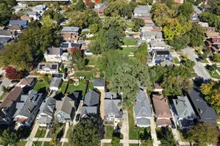 250 Iowa St, Oak Park, IL 60302 - Photo 5