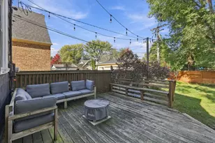 250 Iowa St, Oak Park, IL 60302 - Photo 37