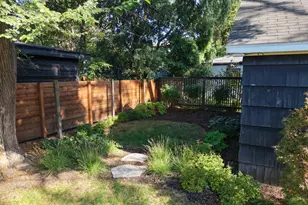250 Iowa St, Oak Park, IL 60302 - Photo 41