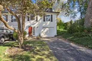 26 Hickory Ln, Cary, IL 60013 - Photo 1