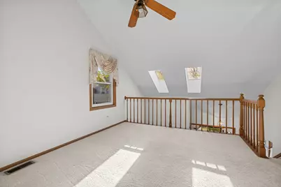1951 N Charter Point Drive, Arlington Heights, IL 60004 - Photo 17