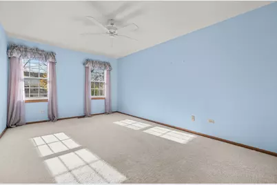 1951 N Charter Point Drive, Arlington Heights, IL 60004 - Photo 19