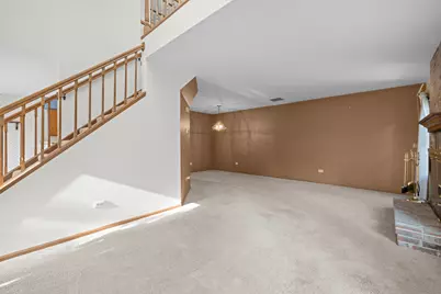 1951 N Charter Point Drive, Arlington Heights, IL 60004 - Photo 3