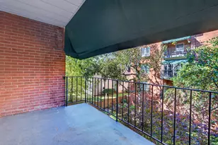 450 W Downer Pl, Aurora, IL 60506 - Photo 17