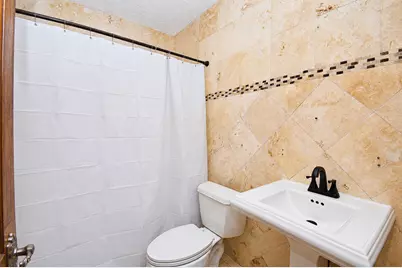 600 Sunderlin Street #1, Waukegan, IL 60085 - Photo 13