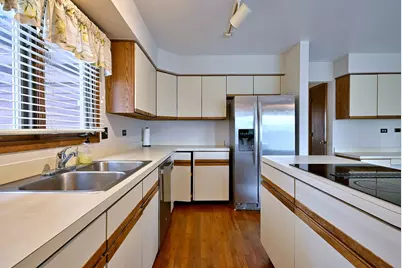 844 S Carriageway Lane, Palatine, IL 60067 - Photo 13