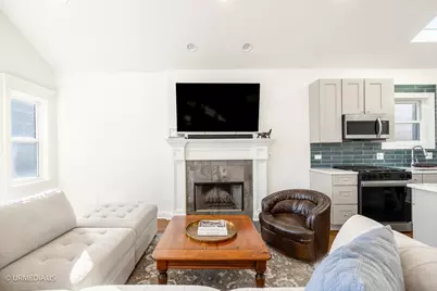3316 N Clifton Avenue #3, Chicago, IL 60657 - Photo 7