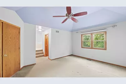 7810 Regency Grove Drive, Darien, IL 60561 - Photo 21