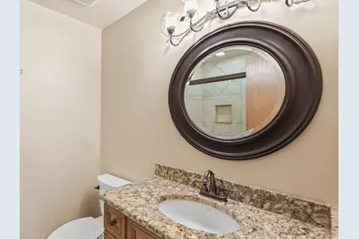 7810 Regency Grove Drive, Darien, IL 60561 - Photo 35