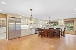 7810 Regency Grove Dr, Darien, IL 60561 - Photo 13