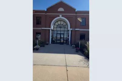2260 W Higgins Road #104, Hoffman Estates, IL 60169 - Photo 1