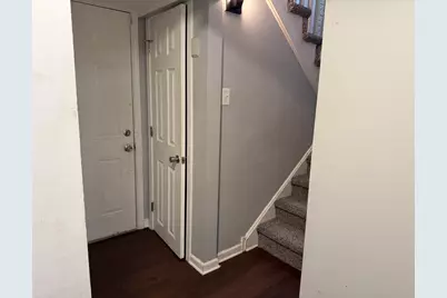 3401 Seine Court, Hazel Crest, IL 60429 - Photo 9