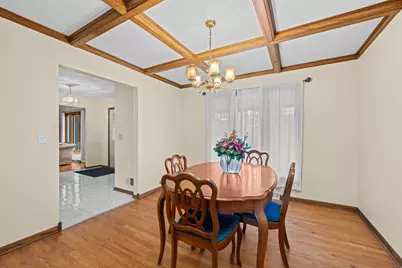 330 Ventura Club Drive, Roselle, IL 60172 - Photo 11
