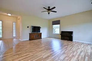 12411 Cold Springs Dr, Huntley, IL 60142 - Photo 23