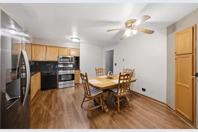 1207 N Fischer Drive, Addison, IL 60101 - Photo 13
