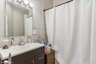 1156 W Grand Ave, Chicago, IL 60642 - Photo 5