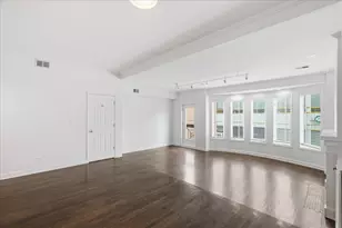 77 E 16th St, Chicago, IL 60616 - Photo 5