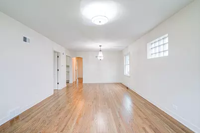 458 Rice Avenue, Bellwood, IL 60104 - Photo 5