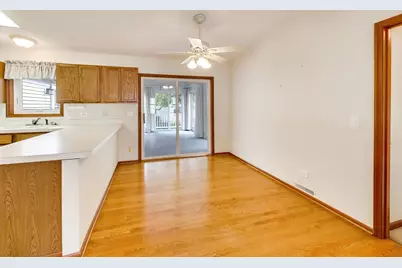 1803 Paddock Court, Grayslake, IL 60030 - Photo 15