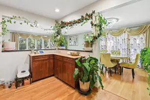 8440 Le Claire Ave, Skokie, IL 60077 - Photo 11