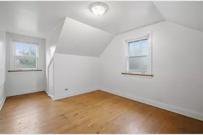 300 E Camp McDonald Road, Prospect Heights, IL 60070 - Photo 21