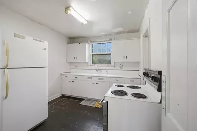 300 E Camp McDonald Road, Prospect Heights, IL 60070 - Photo 9