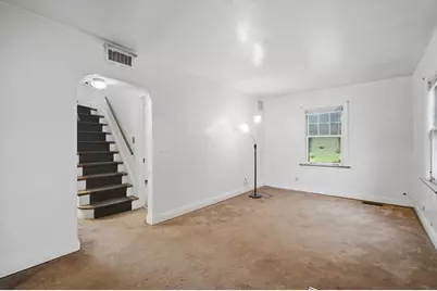 300 E Camp McDonald Road, Prospect Heights, IL 60070 - Photo 5