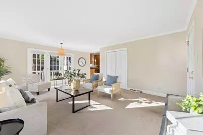 1121 S Villa Avenue, Villa Park, IL 60181 - Photo 17