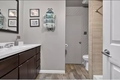 8740 W 99th Street, Palos Hills, IL 60465 - Photo 5