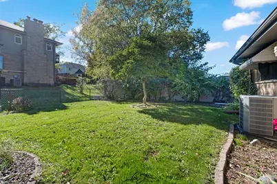 6517 157th Street, Oak Forest, IL 60452 - Photo 5